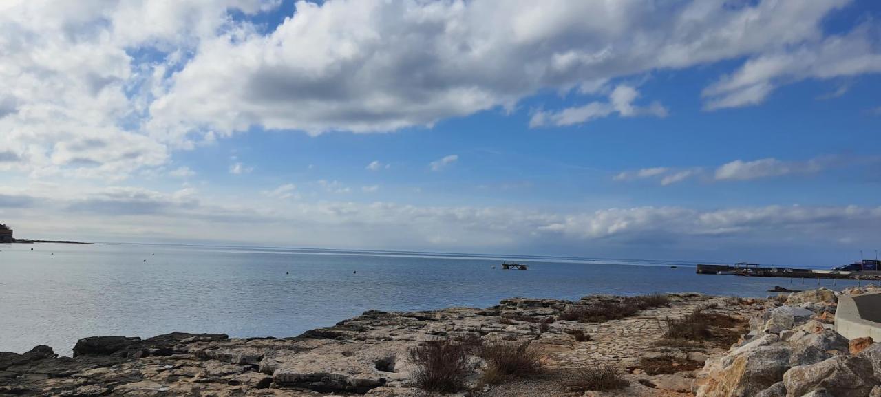 Apartments Donella Umag Zewnętrze zdjęcie